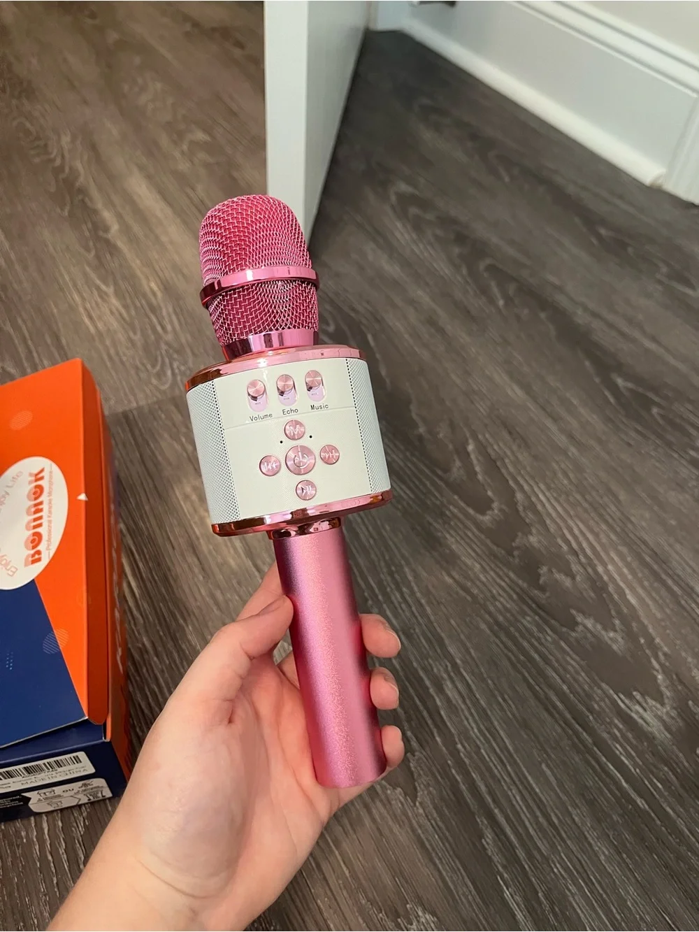 Wireless Pink Karaoke Microphone Bluetooth Handheld Speaker